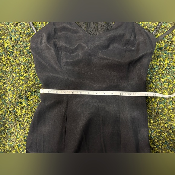 Vintage Jessica McClintock Gunne Sax Black Dress with Slit and Back Detail - Picture 10 of 12